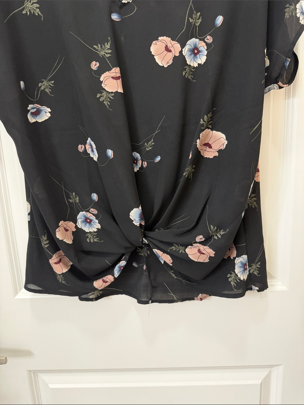 West Kei Black Floral Short-Sleeve Tie-Front Blouse - Picture 3 of 5
